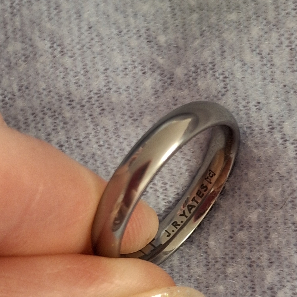 Tungsten Carbide Unisex Wedding Band size 9